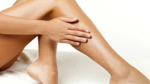 لیپوماتیک ساق پا به چه صورت است